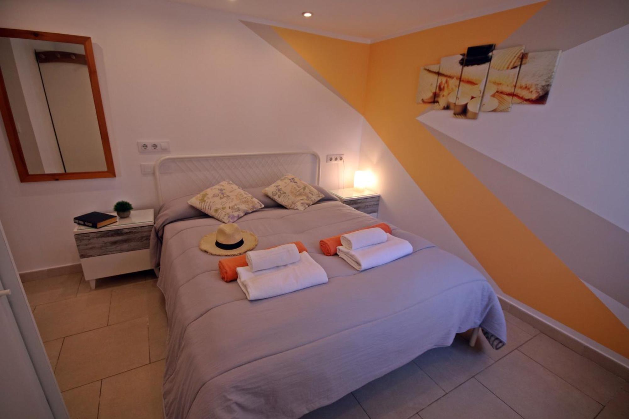Wunderschoenes Kleines Apartment Fuer 2 Personen Mit Idylischen Blick Ins Gruene Cala Galdana  Eksteriør billede